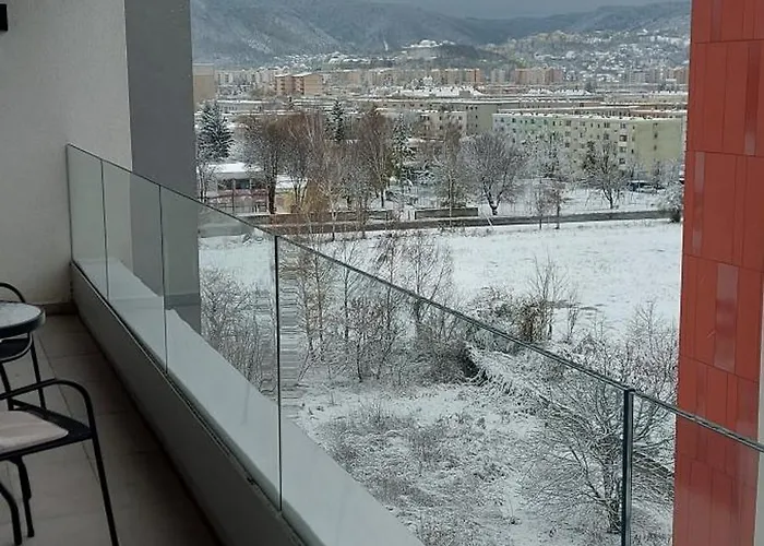 Appartement Lau Qualis Zona Coresi Mall